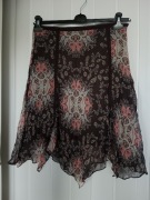 Zwiewna letnia asymetryczna  spòdnica Esprit r.L