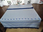 Haftowany ręcznik ozdobny z koronką 96x72