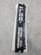 Audi Q3 F3 83A kratka zderzaka przód przednia 83A807683A