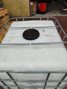 Mauzer 1000l , pojemnik plastikowy