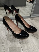 Czarne wysokie szpilki lakierowane duży rozmiar czerwona podeszwa 12cm