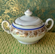 Wawel , śliczna cukiernica z krakowskiej manufaktury Wawel.