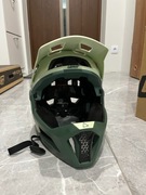 kask leatt do roweru rozpinana szczenka roz S