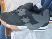 Buty sneakersy DC command rozmiar 44 wkładka 28, 5 cm nowe