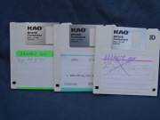 Dyskietki MF2HD 3,5" KAO komplet 3 szt. 2HD UŻYWANE koloru BIAŁEGO