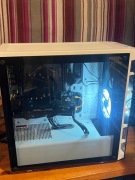 Komputer PC Ryzen 7 1700 / RX 570 8GB / 16GB / SSD / Corsair 4000D