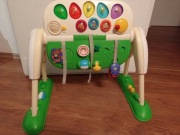 Chicco-zestaw gimnastyczny w formie stolika