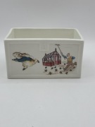 Porcelanowe pudełeczko na drobiazgi  Peter Rabbit firmy Wedgwood