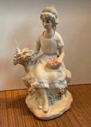 SANGO SPAIN Śliczna figurka dziewczyna z kwiatami