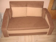 Sofa rozkładana mała .