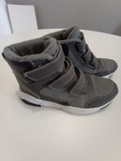 Buty zimowe ocieplane Victory z CCC rozmiar 36 22,5cm