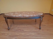 Stolik z blatem marmurowym 