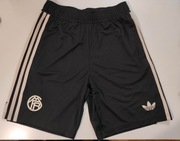 Spodenki wf FC Bayern Monachium 164 chłopięce Adidas sportowe