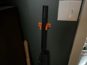 Uchwyt ścienny na broń długą karabin wiatrówkę wieszak