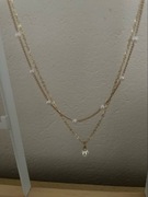 NASZYJNIK ŁAŃCUSZEK PODWÓJNY ŁĄCZONY SHEIN złoty z perełkami obwód 43 cm