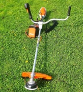 Mocna kosa podkaszarka akumulatorowa Stihl FSA 130 36V krzaki trawa j. nowa
