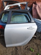 Opel astra j kombi drzwi tył lewa strona 