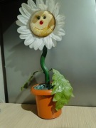 Tańczący kwiatek, zabawka z lat 90