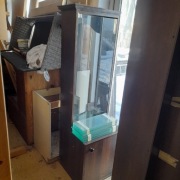 Szafki witryny pracownia wystawa sklep