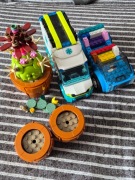 Miks klocków LEGO City Karetka (kompletna) + Kaktus doniczka i dodatki