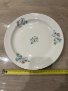 Talerz obiadowy / Patera Wawel Wałbrzych PRL - Vintage - Kwiaty - 24 cm