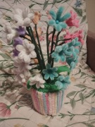 Kwiatki wazonie z drucików kreatywnych 