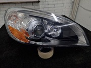 Volvo S60 V60 lampa prawa przód 31383073