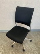 Fotele obrotowe SITAG WORLD 5 sztuk za 2800zł