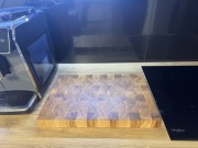 Deska sztorcowa z litego jesionu styl end grain, zaolejowana olejem lnianym