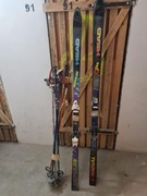 Sprzedam narty dwie pary.