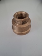 Mufa redukcyjna VIEGA 1"gw na 1/2"gw mosieżna