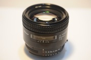 Nikon AF Nikkor 85mm f/1.8 + oryginalny futerał + filtr