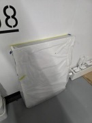 Grzejnik deweloperski płytowy - wiszący - typ 22, 900x700