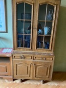 Biblioteczka z 2 drzwiami