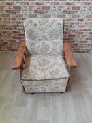 Fotel drewniany - tapicerowany