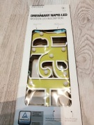 Drewniany napis podświetlony happy 