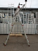 Drabina magazynowa jezdna FARAONE - model PLS 5 II GATUNEK