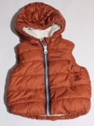 F&F *Ciepła pikowana kamizelka Bezrękawnik 68 cm