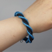Bransoletka męska wyplatana spirala czarny niebieski sznurek Handmade