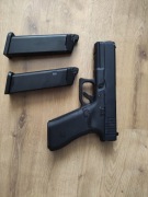 Glock 17 gen 5 od we, 2 magazynki i kabura