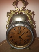 CIEKAWY BUDZIK JAPY FRERES Z KORONĄ 1900 rok