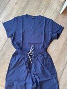 Mundurek scrubs medyczny/kosmetyczny/pielegniarka/lekarz/położna NOWY