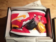 NOWE Jordan 1 High Light Fusion Red r.42,5 (9US)