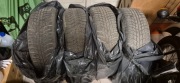 Opony Bridgestone zimowe 185/65 R15 + stojak na koła gratis