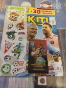 Panini Just kick IT 01/  2024 fifa 365 2024  komplet plakatów 