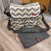 Torba do wózka i na ramię marki SkipHop.