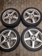 Alufelgi 17cali z oponami 215/45ZR17 cztery sztuki.