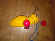 Pszczółka owad do ciągnięcia na kółkach ze sznurkiem PRL Vintage