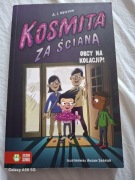 Kosmita za ścianą - Obcy na kolacji?!