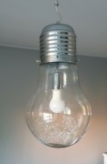 Lampa wisząca żarówka 